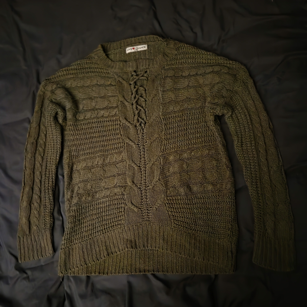 Love Change Italy Sweater